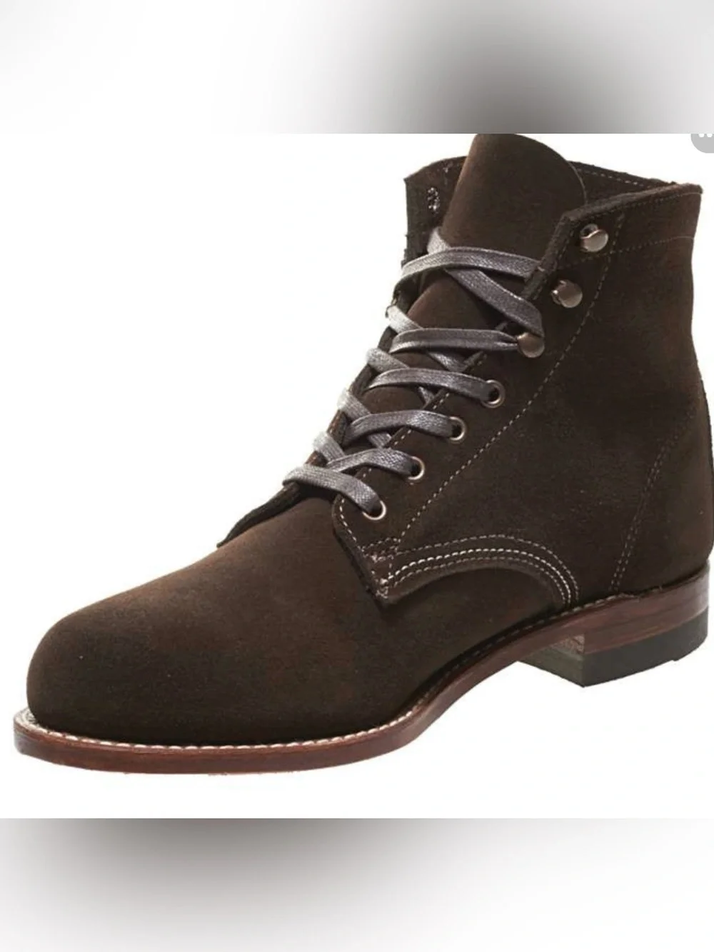 Wolverine 1000 Mile Brown Suede leather Boots. In good condition. Sz. 11D. USA.